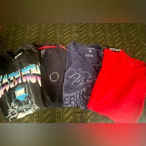 LOT of 4 assorted T shirts all size MEDIUM